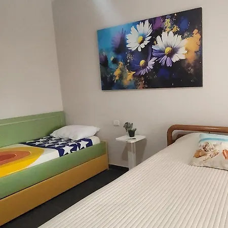 Sea View & Family - Perla 5 * Golem (Tirana)